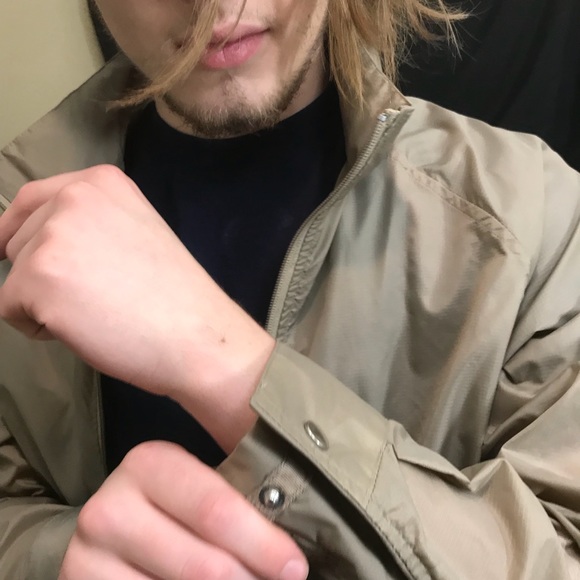 Windbreaker with Hidden Hood - Picture 5 of 8